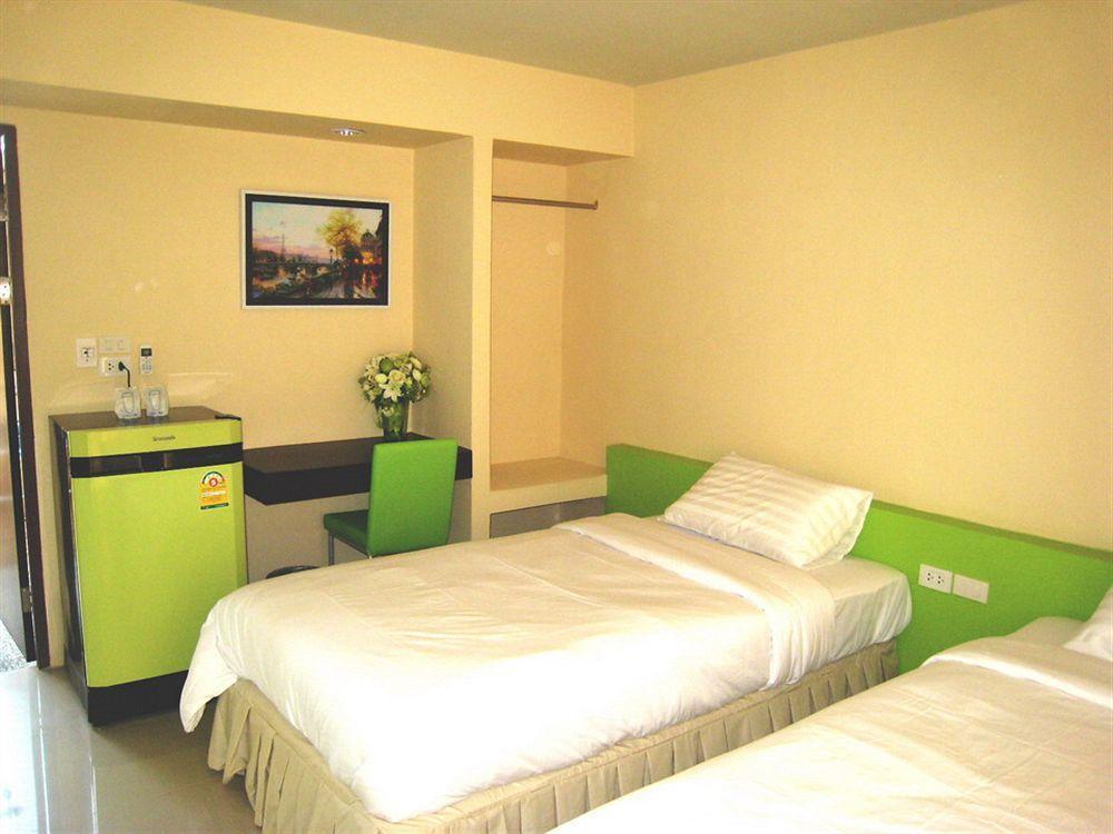 C2 Residence Lampang Kültér fotó